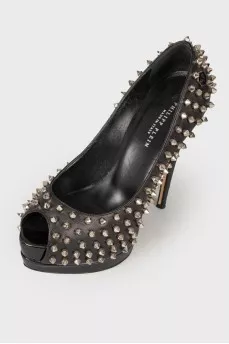 Spiked stiletto heels