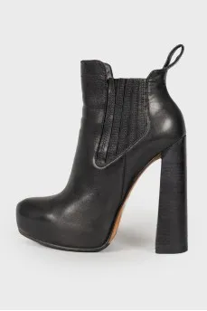 Leather booties