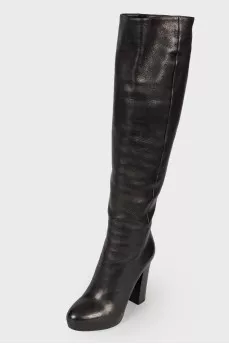 Leather black booties