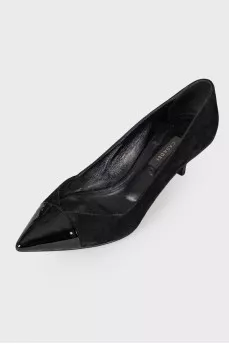 Suede shoes with patent toecap