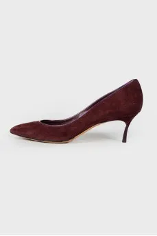 Burgundy suede pumps