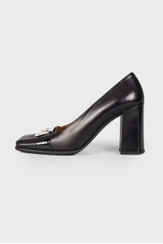Chunky heeled square toe shoes
