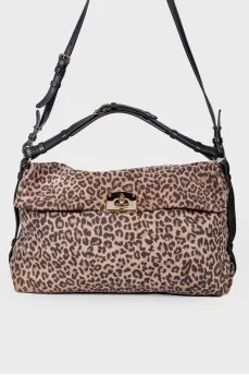 Suede bag in a leopard print