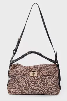 Suede bag in a leopard print