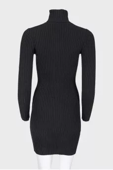 Fitted black dress