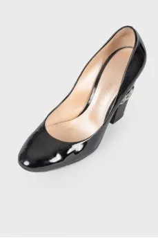 Patent leather heels