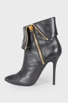 High-heeled leather ankle boots