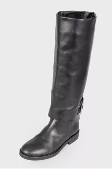 High leather boots