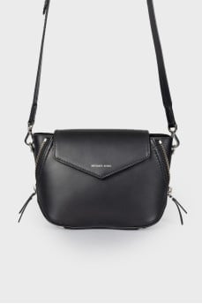 Черная сумка crossbody