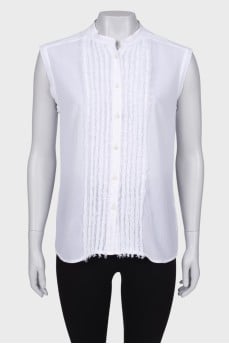 White blouse with front fringe