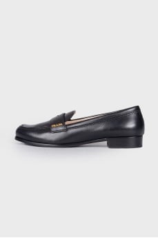 Leather classic loafers