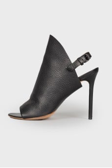 Black leather sandals
