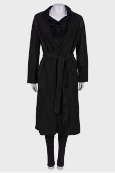 Reversible black coat with tag