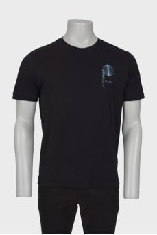 Men's black t-shirt in print