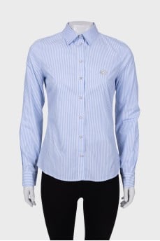 Striped shirt with brooch
