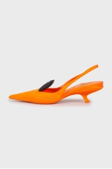 Two-tone slingbacks with brand logo