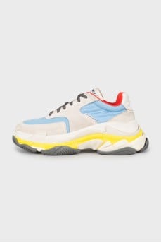 Кроссовки Triple S