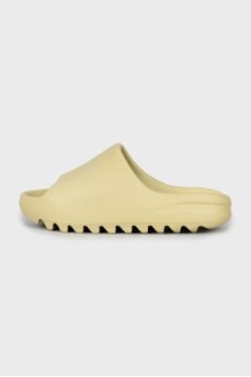 Шльопанці Yeezy Slide