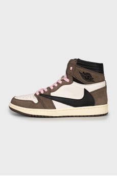 Мужские кроссовки Air Jordan 1 by Nike x Travis Scott