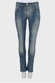 Джинси skinny fit на середній посадці