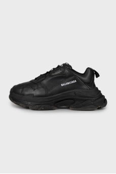 Мужские черные кроссовки Triple S