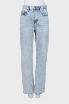 Джинсы mom fit с рваным эффектом