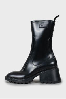 Черные ботинки Betty