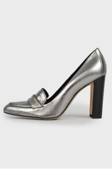 Туфлі Manolo Blahnik