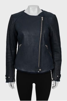 Blue sheepskin coat with oblique zipper