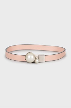 Leather bracelet with double twist