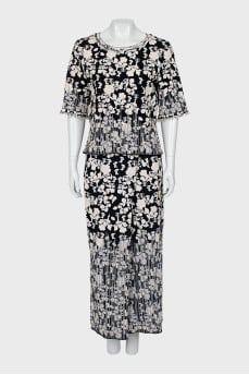 Black and white suit with floral print