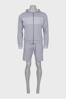 Men's tracksuit with hoodie and shorts