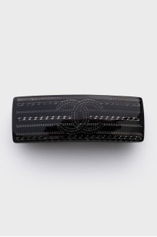 Rectangular hairpin with logo