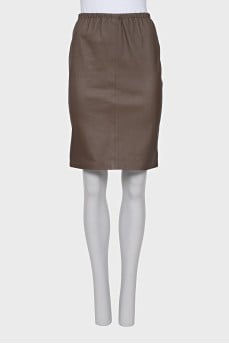Leather skirt with a slit