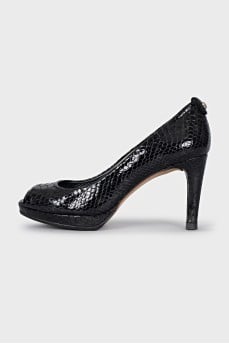 Black shoes with animal print