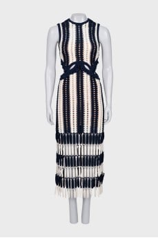 Knitted dress with slits on the sides
