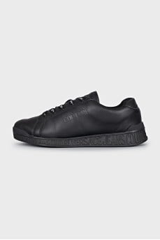 Black leather sneakers