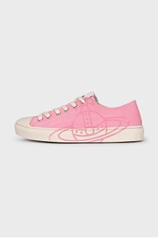 Pink sneakers with signature print