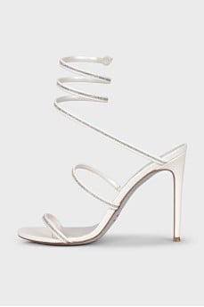 Leather sandals decorated with a spiral