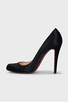 Black textile shoes