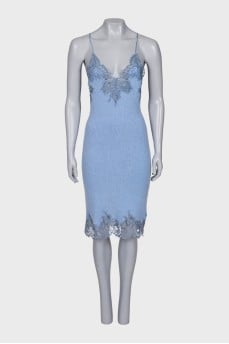 Dress with lace on thin straps
