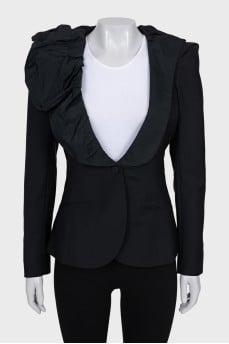 Fitted jacket with accent collar