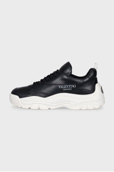 Gumboy sneakers