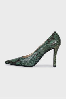 Textured leather heels
