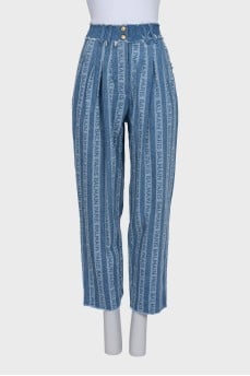 Banana jeans with a signature print