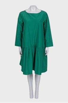Green loose-fitting dress