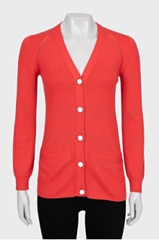 Cashmere cardigan with buttoned pockets