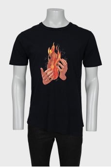 Men's asymmetrical printed T-shirt.