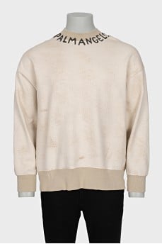 Men's sweater with a printed collar