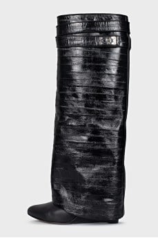 Wide wedge boots
